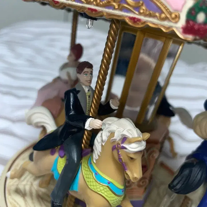 [BUNJANG] Barbie Holiday Go-Round Carousel Music Box (1998) / 빈티지 바비 홀리데이 메리고라운드 회전목마 오르골 (1998년도 제품)