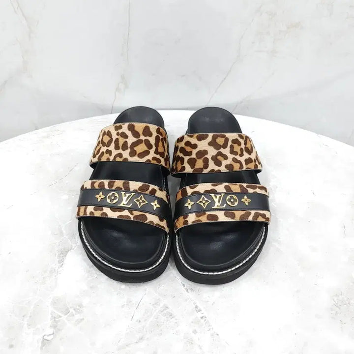 [BUNJANG] Louis Vuitton Leopard Comfort Mule Slippers / 37 / 루이비통 LV 레오파드 컴포트 뮬 슬리퍼