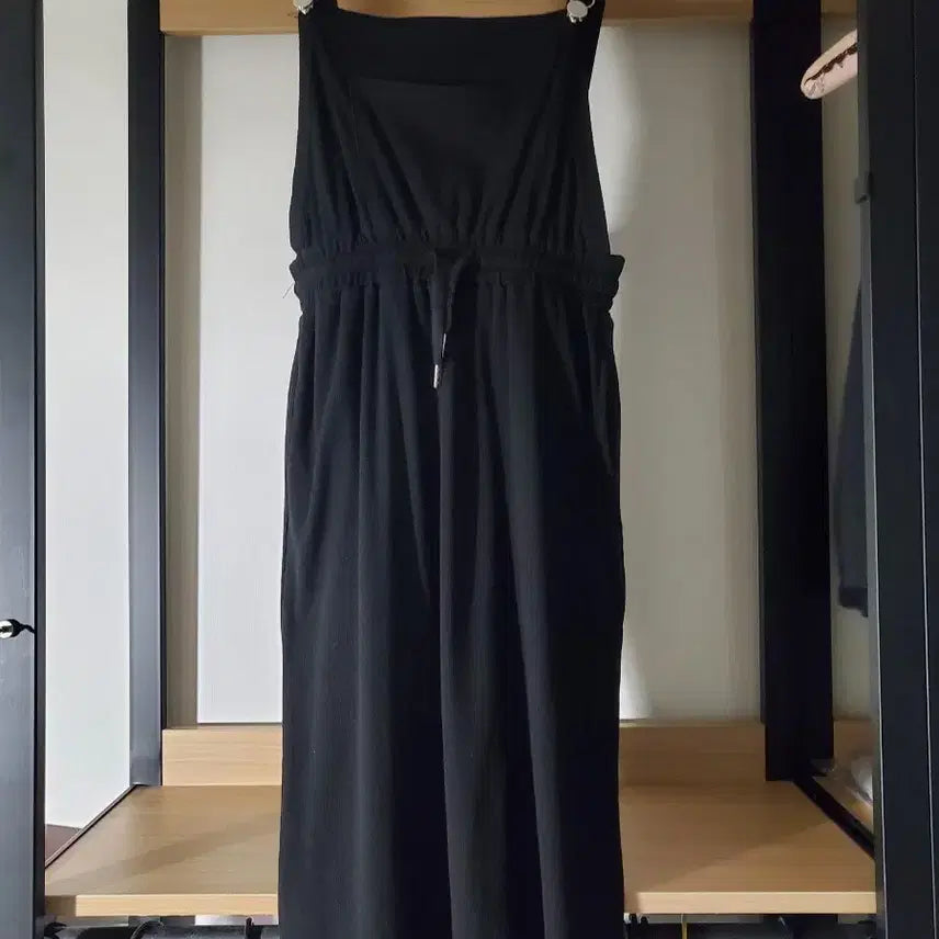 [BUNJANG] Ribbed Overalls Dress Black / 오버롤 멜빵 원피스 골지 블랙