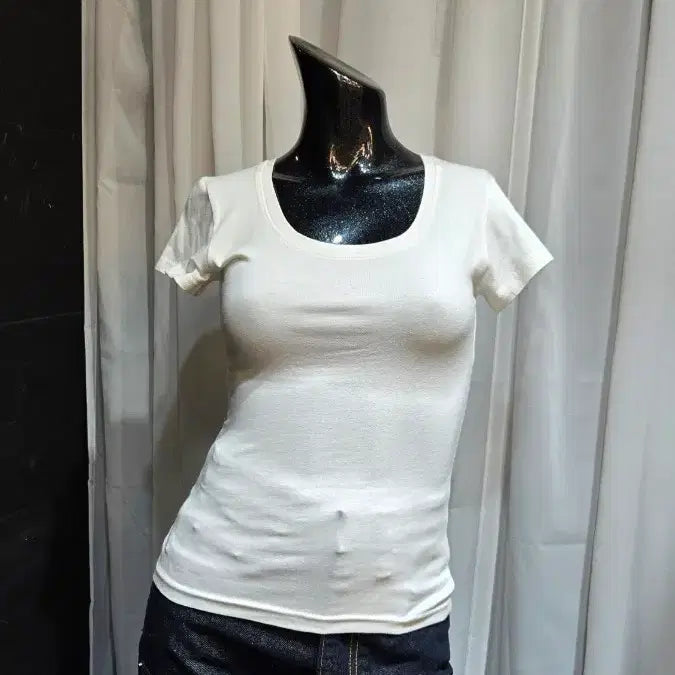 [BUNJANG] Basic Slim Round Neck Short Sleeve T-shirt / 허리라인 슬림 라운드 반팔