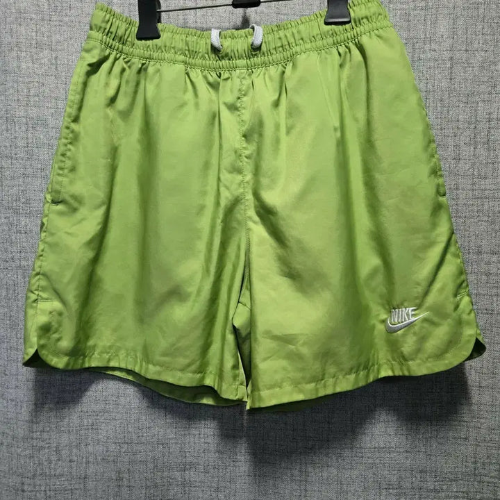 [BUNJANG] Nike Woven Flow Shorts Medium / 나이키 우븐 플로우 반바지 M