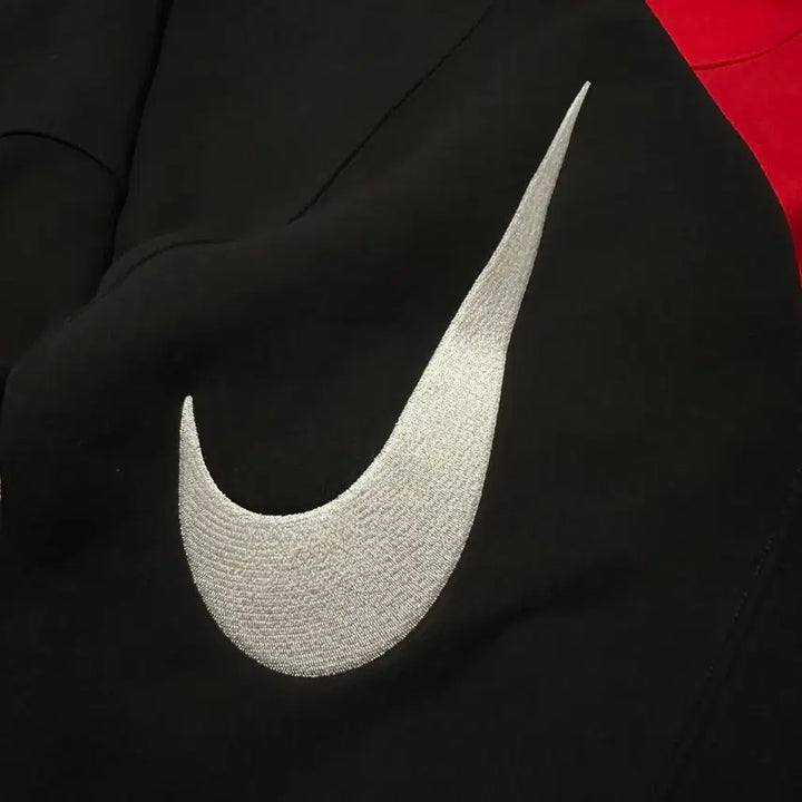 [BUNJANG] Supreme Nike Embroidered Logo Air Max Jogger Pants / 슈프림 나이키 자수로고 에어맥스 조거 팬츠 면바지 기모 블랙 색상