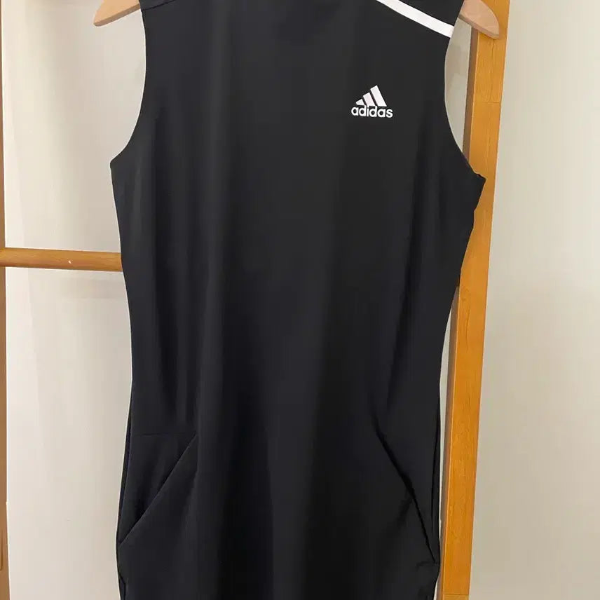 [BUNJANG] Adidas Black Sleeveless Dress (Size XS) / 아디다스 블랙 민소매 원피스(사이즈 xs)