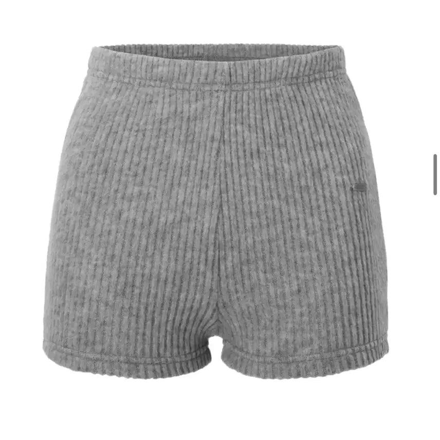 [BUNJANG] Khaki Point Button T-Shirt and Mini Shorts Set / 카키포인트 버튼 티셔츠 쇼츠 set 셋업