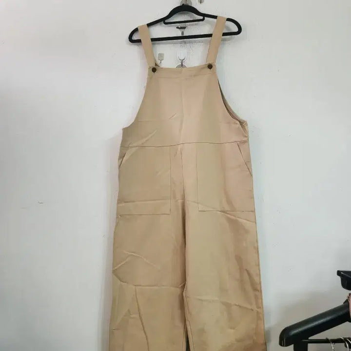 [SOLD OUT] 베이지색 면 멜빵 바지