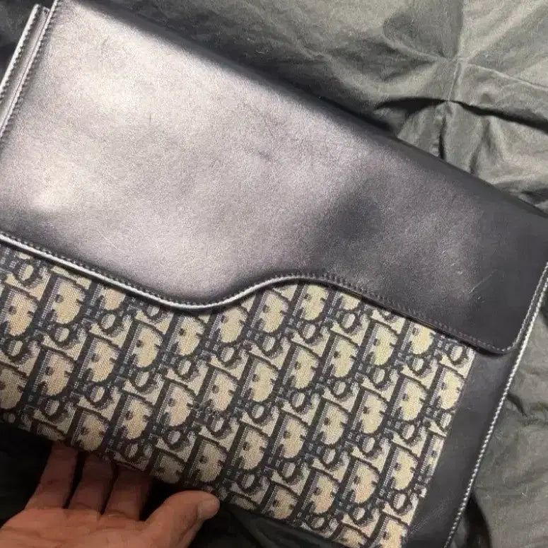 [BUNJANG] Dior Saddle Clutch 2ADCA363 / 디올 새들 클러치 2ADCA363