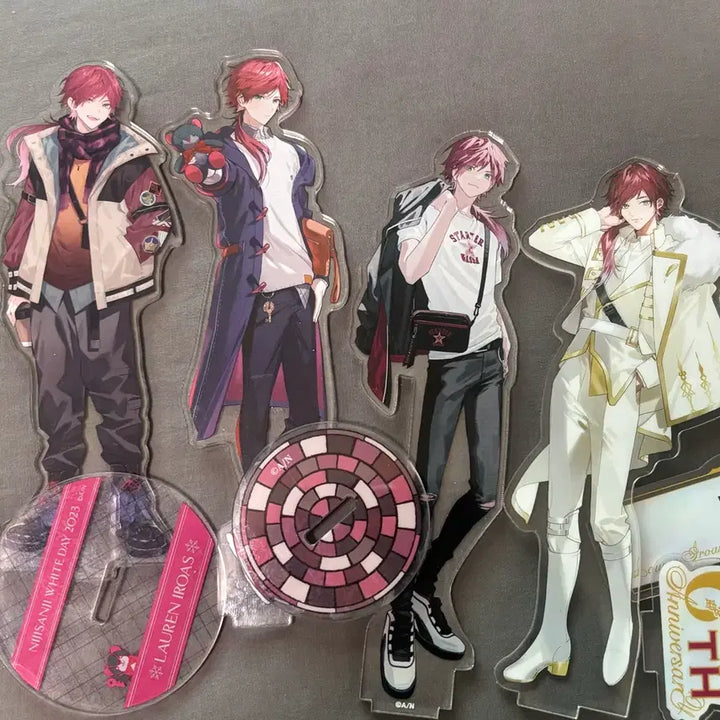 [BUNJANG] Nijisanji Lauren Iroas Acrylic Stand / 니지산지 로렌 이로아스 아크릴 스탠드