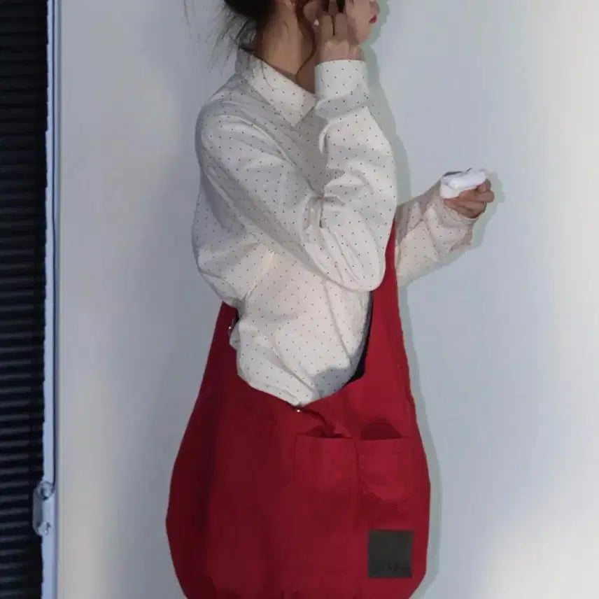 [BUNJANG] onska Reversible Pocket Bag Red Navy / 온스카 리버시블 포켓 백 레드 네이비 onska