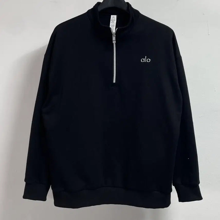 [SOLD OUT] (새상품) ALO 알로 반집업 맨투맨 (on.127)