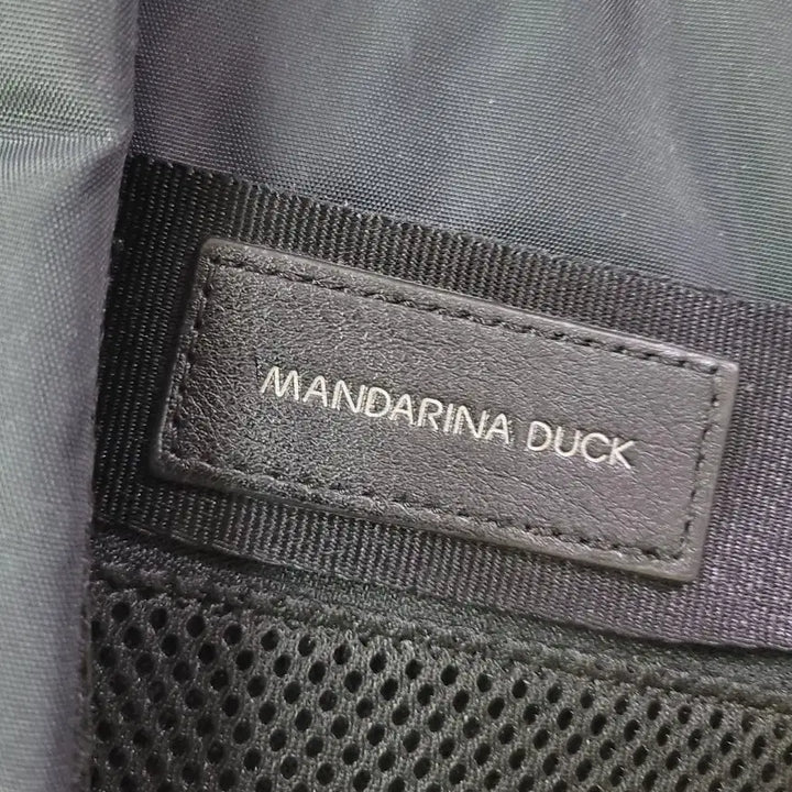 [BUNJANG] Mandarina Duck Black Backpack / 만다리나덕 블랙 백팩 가방