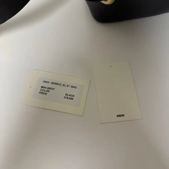 [BUNJANG] Osoi Brot Mini Black Bag / 오소이 미니 브로트 블랙 가방