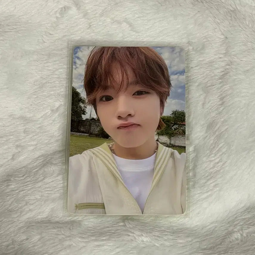 [BUNJANG] NCT WISH Sakuya Izzy Lucky Draw Color Photocard / 엔시티위시 사쿠야 이즈위 서프 미공포 포카 양도 컬러