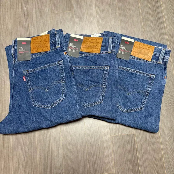 [SOLD OUT] (30,32,34) 리바이스 568 루즈 스트레이트 29037-0071