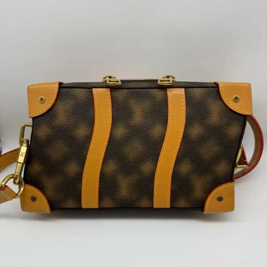 [BUNJANG] Louis Vuitton Virgil Abloh Soft Trunk Shoulder Bag / 루이비통 버질아블로 소프트 트렁크 (M81580)