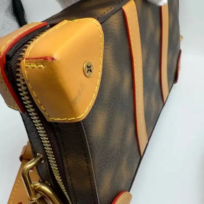 [BUNJANG] Louis Vuitton Virgil Abloh Soft Trunk Shoulder Bag / 루이비통 버질아블로 소프트 트렁크 (M81580)