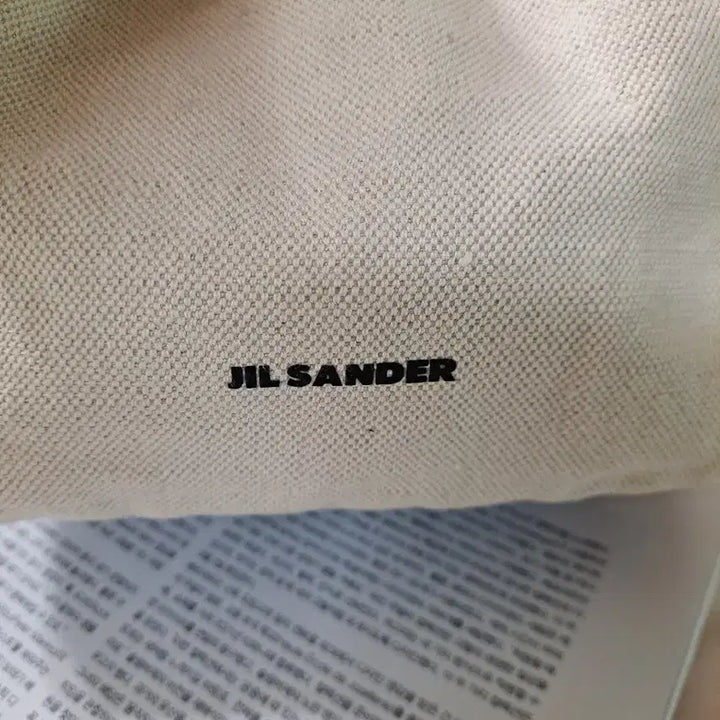 [BUNJANG] Jil Sander Canvas Drawstring Crossbody Bag / Jil Sander 캔버스 드로스트링 크로스 바디백