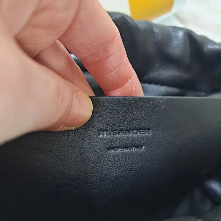 [BUNJANG] Jil Sander Canvas Drawstring Crossbody Bag / Jil Sander 캔버스 드로스트링 크로스 바디백