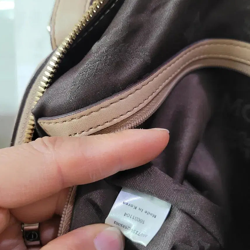 [BUNJANG] MCM Boston Bag Shoulder Bag / MCM 보스턴백 숄더백 가방