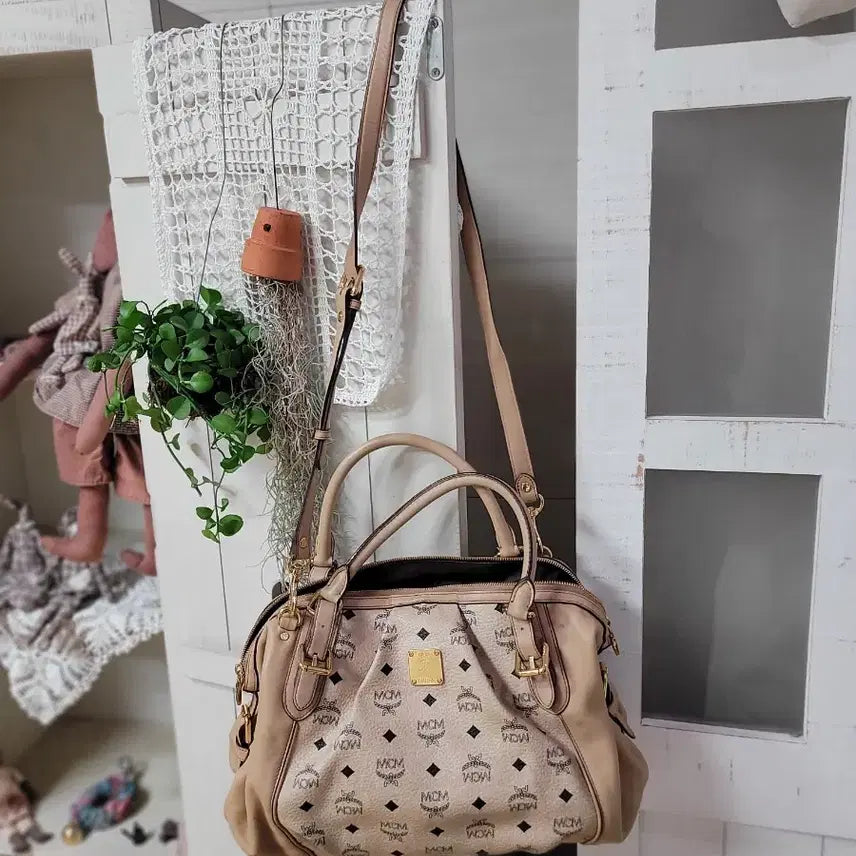 [BUNJANG] MCM Boston Bag Shoulder Bag / MCM 보스턴백 숄더백 가방