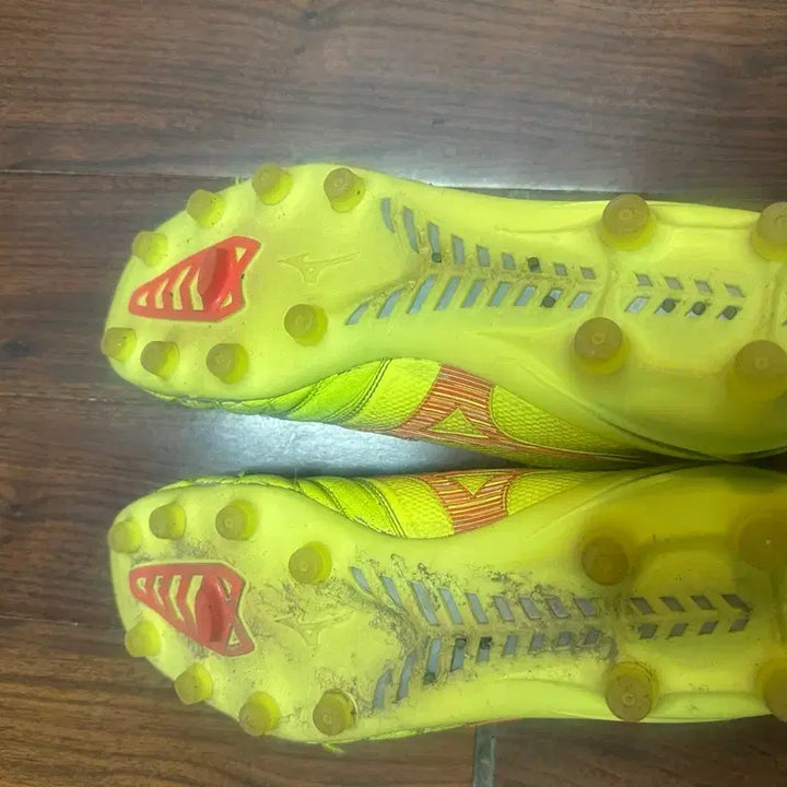[BUNJANG] Mizuno Morelia Neo Beta 275 Football Boots / 미즈노 모렐리아 네오 베타 275