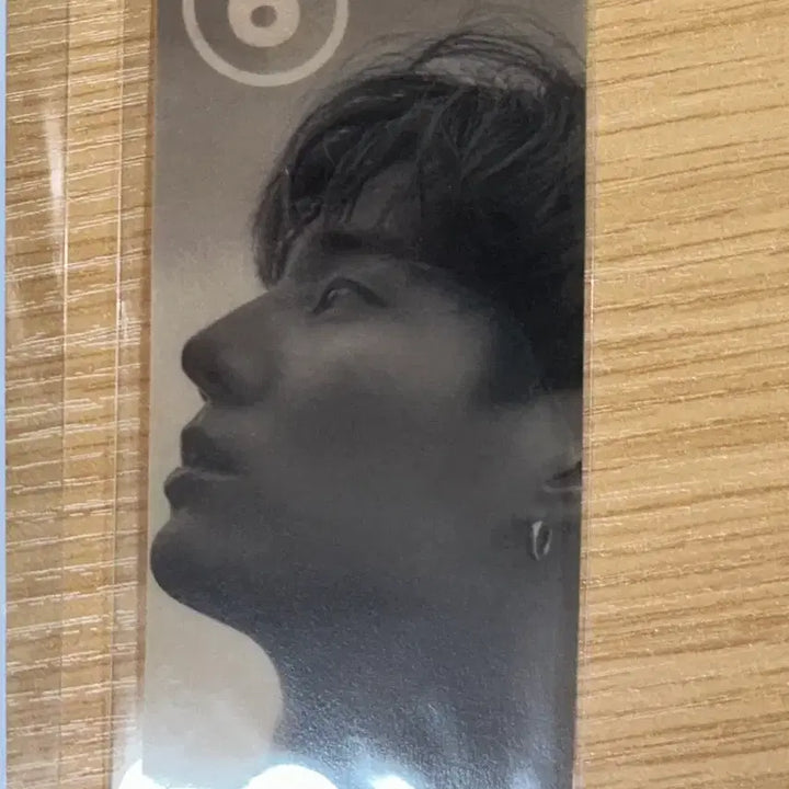 [BUNJANG] Day6 Young K Sunrise Thai Version Bookmark / 데이식스 영케이 선라이즈 태국 버전 북마크