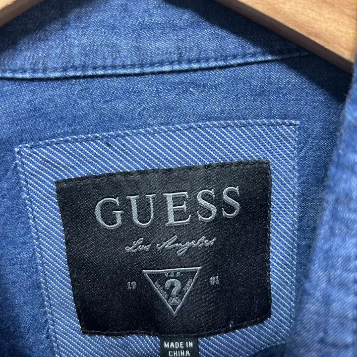 [BUNJANG] Guess Blue Striped Short Sleeve Shirt M / 게스 블루 스트라이프 반팔 셔츠 M