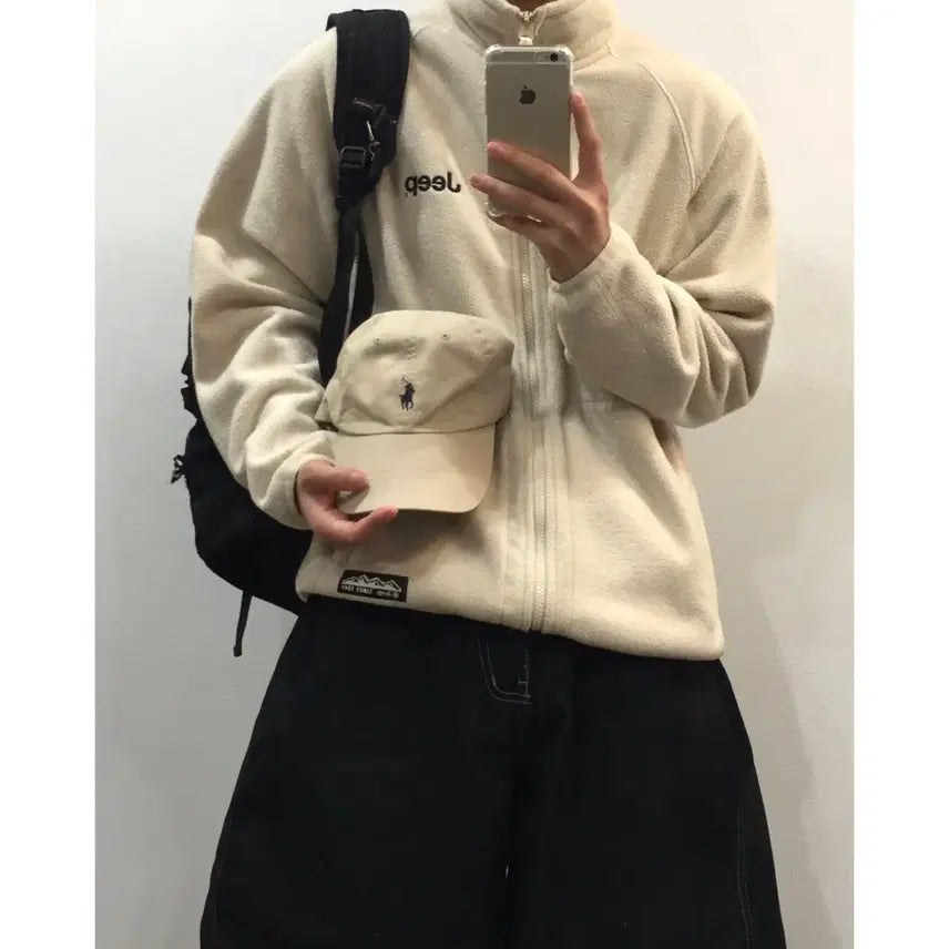 [BUNJANG] Jeep Embroidered Fleece Zip-Up Jacket / Jeep 지프 자수 플리스 집업