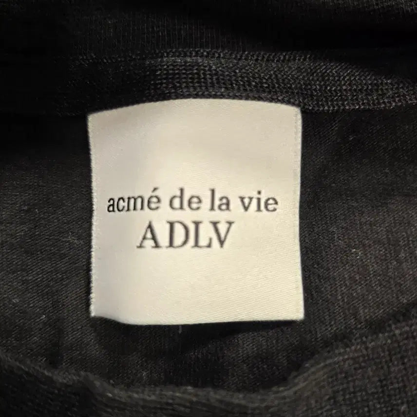 [BUNJANG] ADLV Donut Short Sleeve T-shirt / 거의새거) ADLV 아크메드라비 도넛 반팔 티셔츠 100