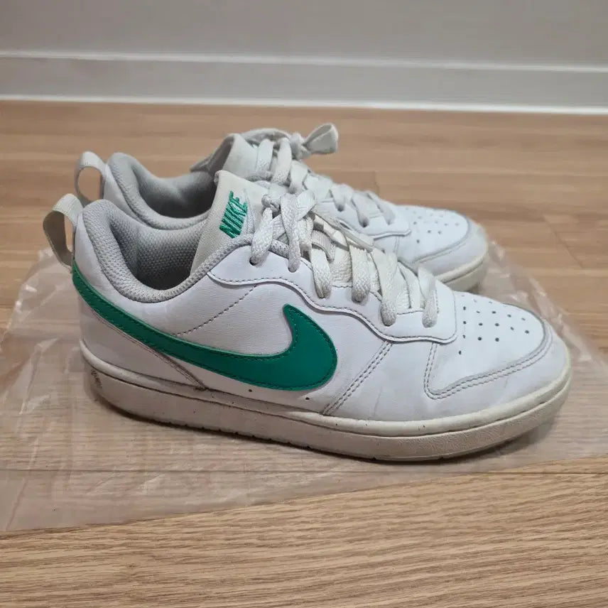 [BUNJANG] Nike Court Borough Low Recraft Sneakers / 나이키 코트 버로우 로우 리크래프트