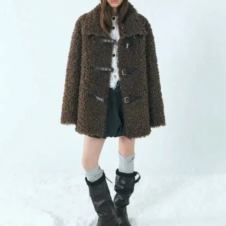 [BUNJANG] Etmont Buckle Shearling Mustang Jacket / 에트몽 버클 시어링 무스탕(Buckle Shearling Mustang)