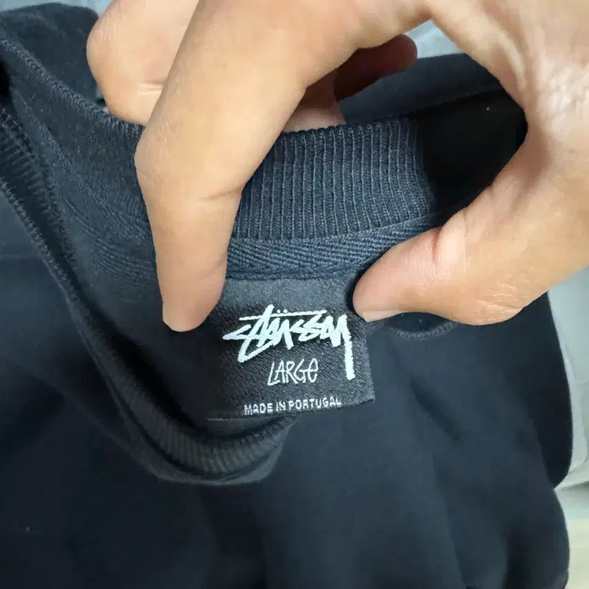 [BUNJANG] Stussy Black Crewneck Sweatshirt / 스투스 맨투맨