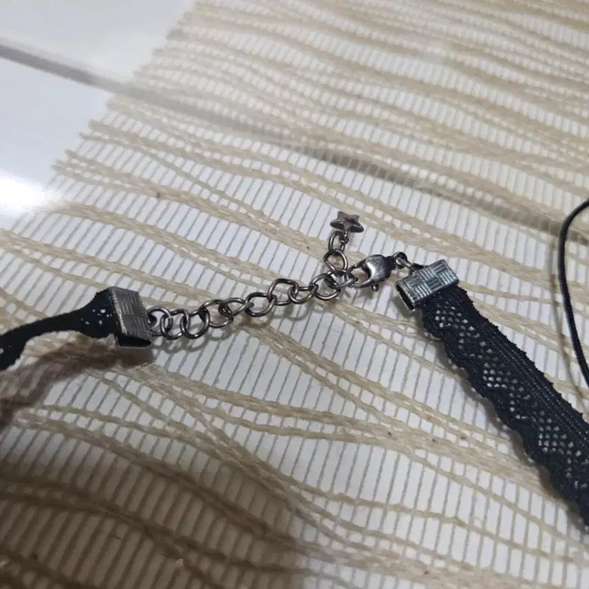 [BUNJANG] BTS Suga Cubic Choker / 방탄소년단 슈가 큐빅 초커