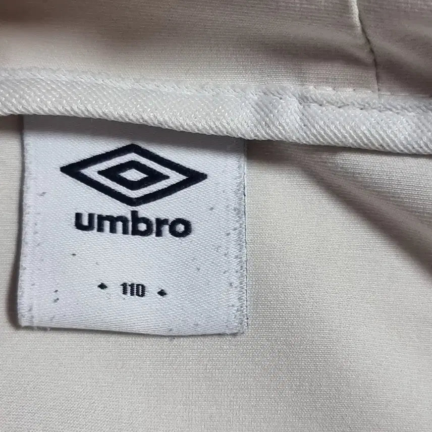 [BUNJANG] Umbro Half-Zip Anorak Windbreaker White (Size 110 XXL) / 엄브로 반집업 하프집업 아노락 바람막이 화이트 사이즈 110 XXL