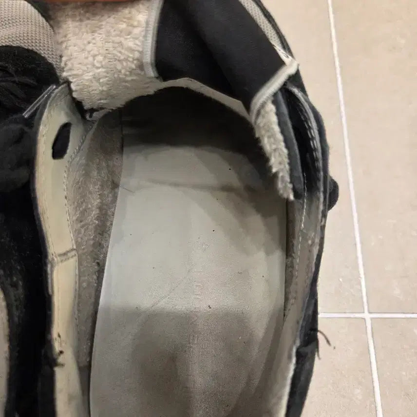 [BUNJANG] Philippe Model Sneakers (Size 40) - Used / 필립모델 스니커즈 40(260) 처분합니다