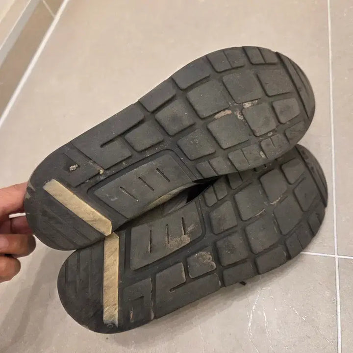 [BUNJANG] Philippe Model Sneakers (Size 40) - Used / 필립모델 스니커즈 40(260) 처분합니다