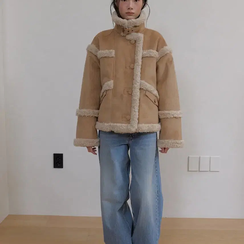[BUNJANG] Asura Mouton Beige Mustang / 아수라 울 라인 무스탕 베이지