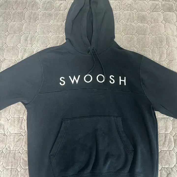 [BUNJANG] Nike Swoosh Hoodie Black Size L / 나이키 스우시 블랙 후드티 사이즈 L