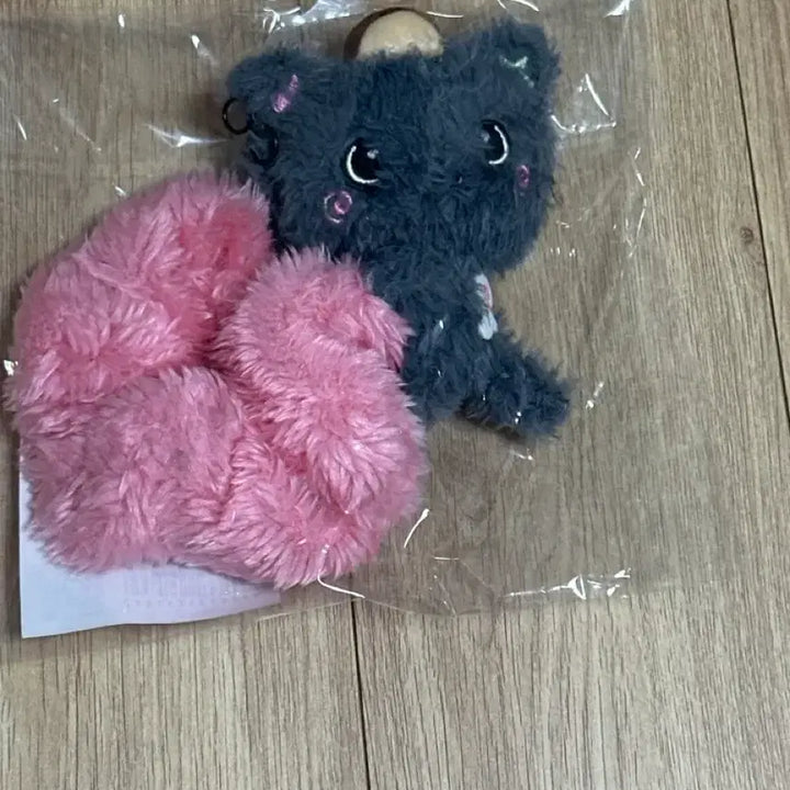 [SOLD OUT] 미개봉] 엔시티위시 쿠리 스크런치 리쿠