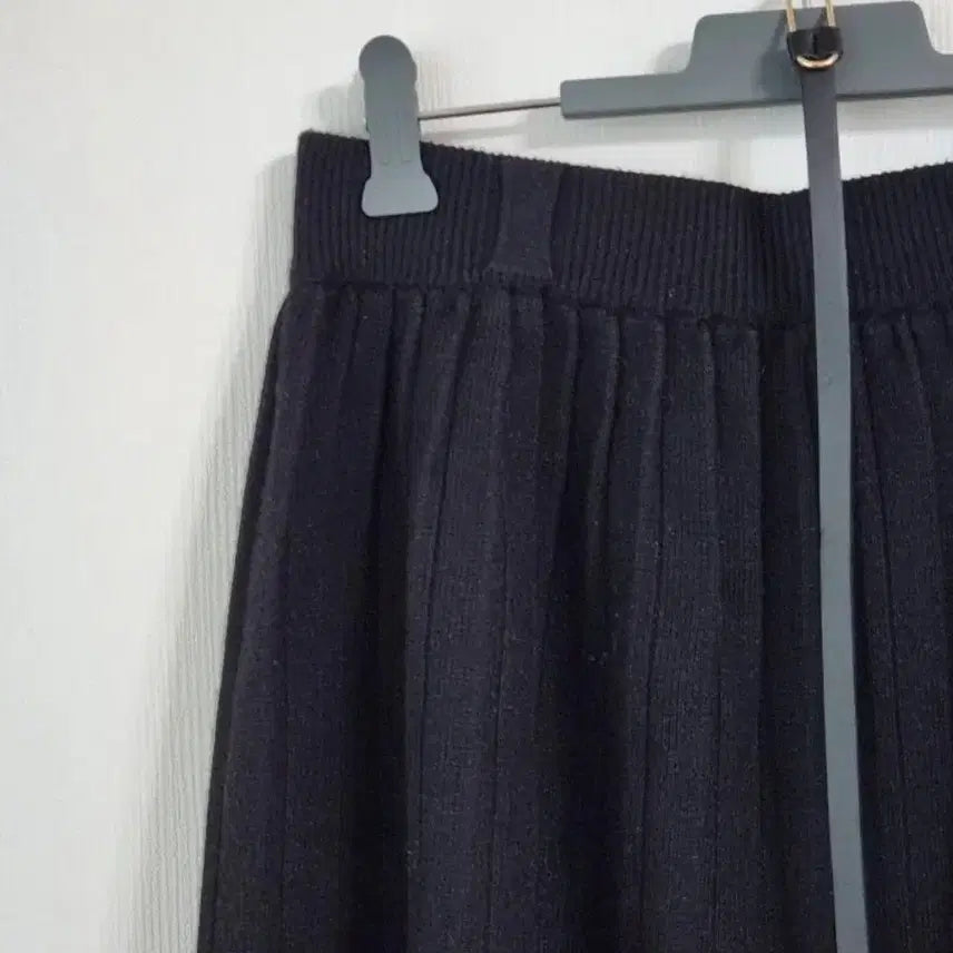 [BUNJANG] Knit Pleated Skirt / 새상품/니트 주름스커트