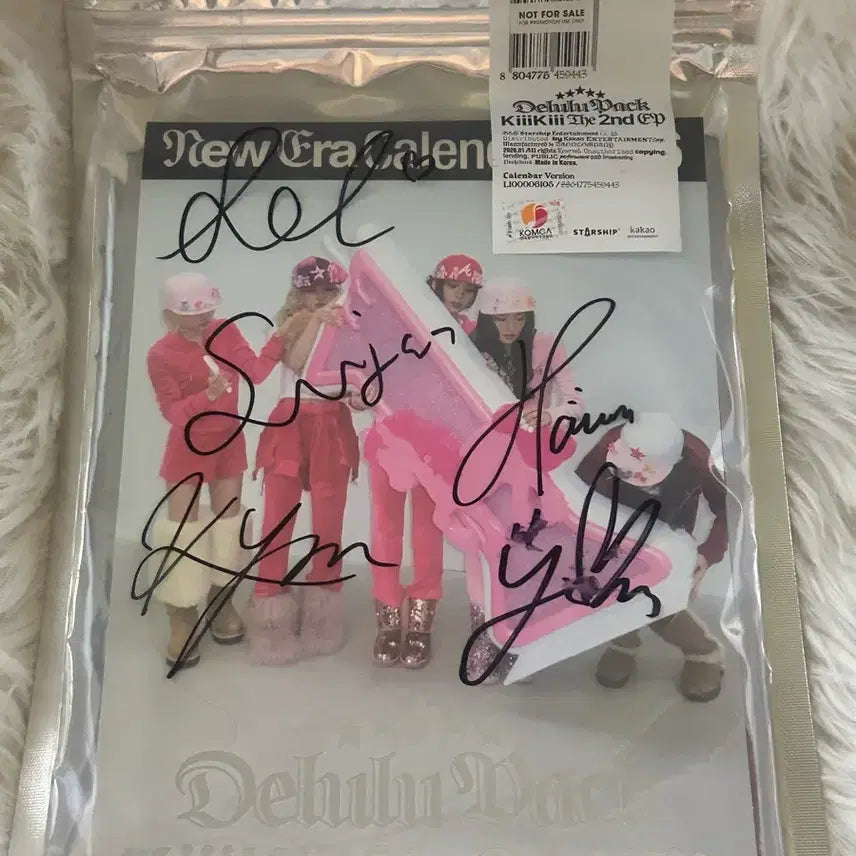 [BUNJANG] KiiiKiii Signed Album / KiiiKiii 키키 친필 싸인앨범