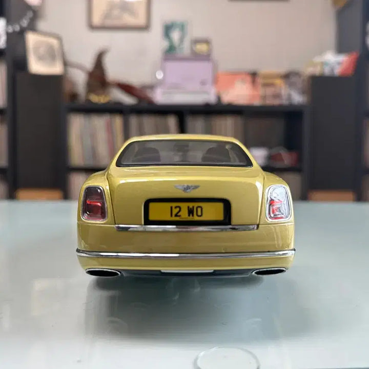 [BUNJANG] Almost Real Bentley Mulsanne 1:18 Diecast Model / 1:18 올모스트리얼 벤틀리 뮬산 다이캐스트