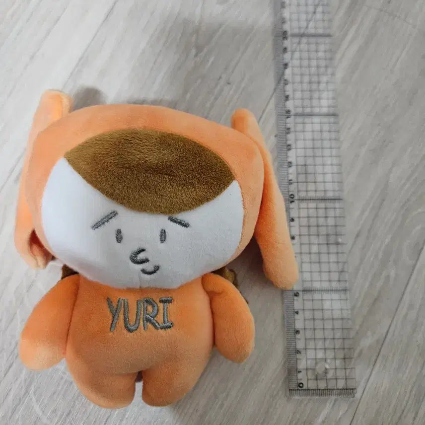 [BUNJANG] YURI Jo Yuri Japan Official Goods Plush Doll / 조유리 일본 공식 굿즈 인형