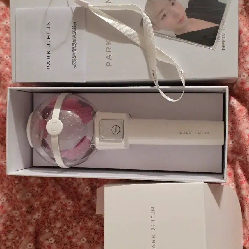 [BUNJANG] Park Jihoon Official Light Stick with Photocard / 박지훈 응원봉 뽑봉 양도 포카포함