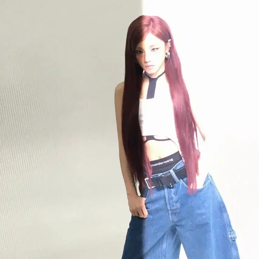 [BUNJANG] (G)I-DLE  UGI  Signed Polaroid  Mono  Music Video Outfit / 아이들 우기 싸인 폴라로이드 mono 모노 뮤비 착장 싸폴