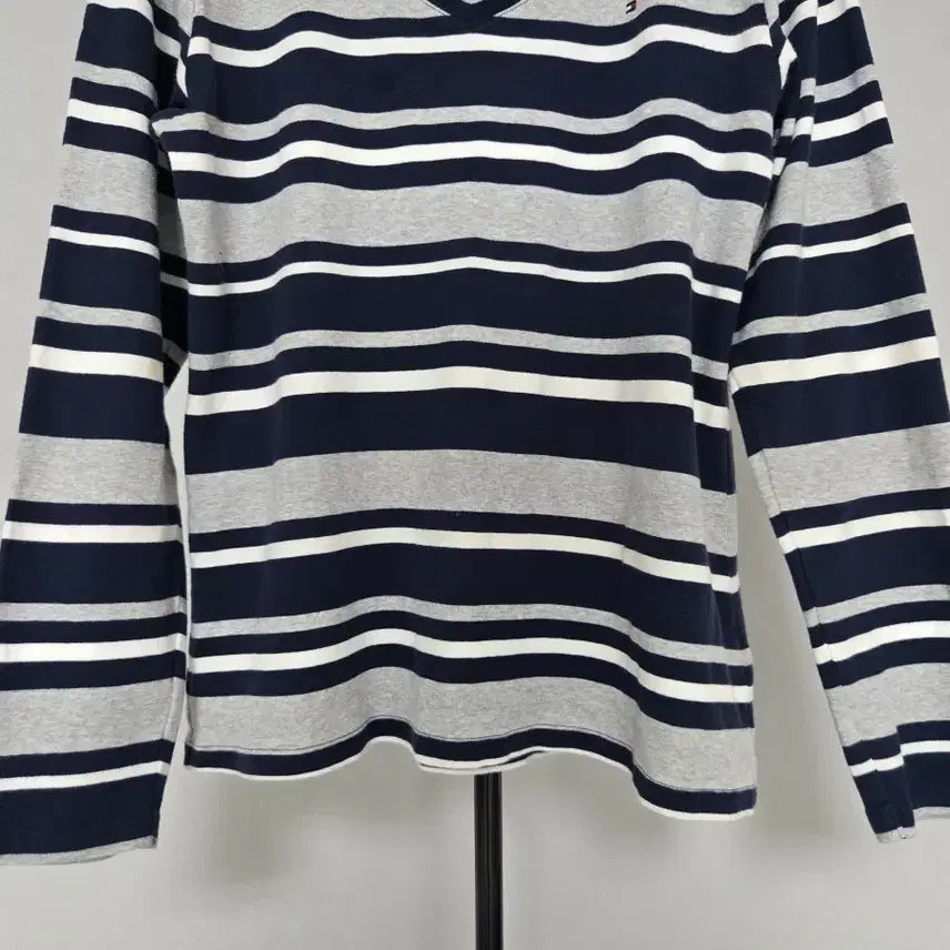 [BUNJANG] Tommy Hilfiger V-Neck Long Sleeve T-Shirt XL / 타미힐피거 XL 브이넥 티셔츠 W-긴팔-289