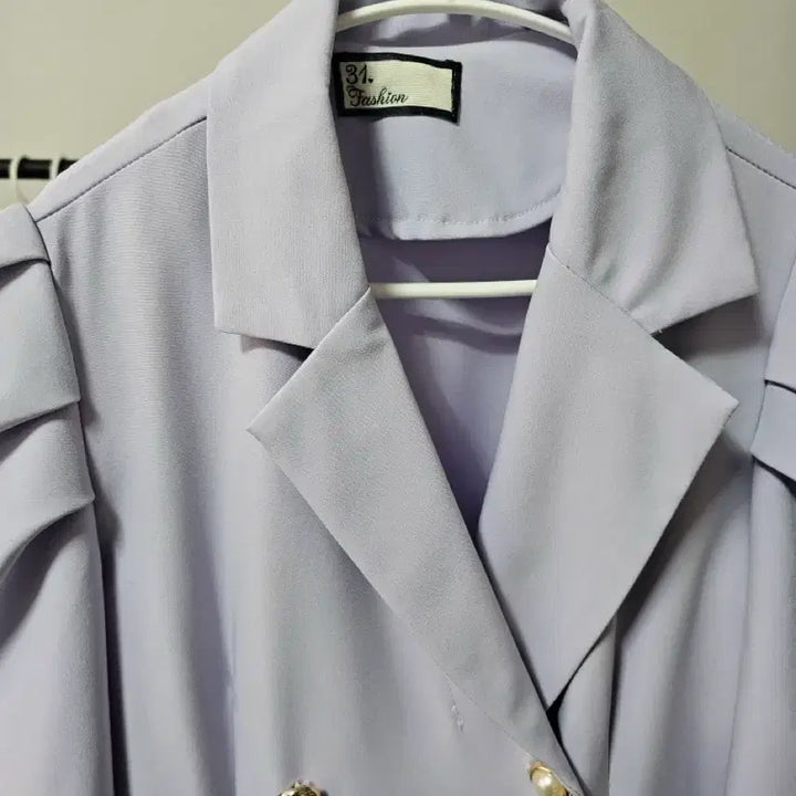 [SOLD OUT] 연보라색 금장 버튼 원피스