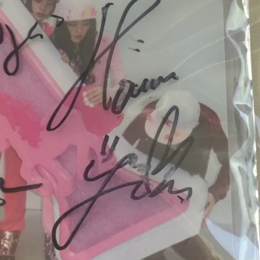 [BUNJANG] KiiiKiii Signed Album / KiiiKiii 키키 친필 싸인앨범