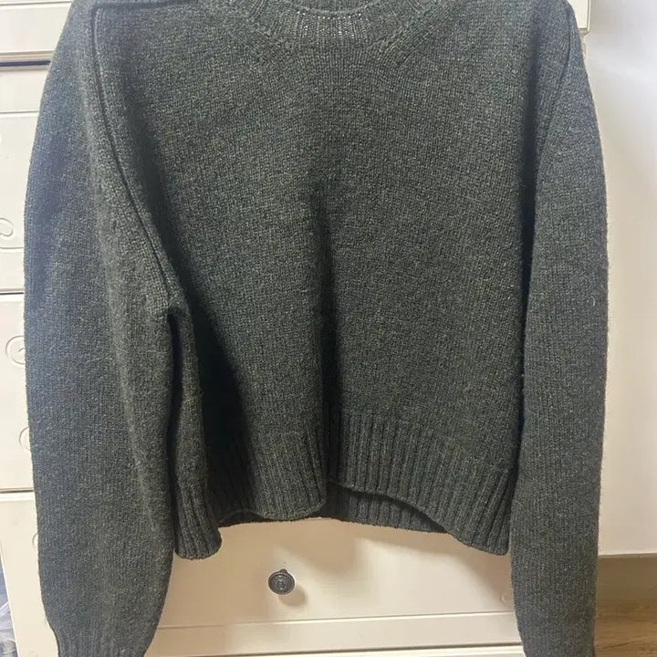[BUNJANG] Urbanic Ribby Knit Sweater / 얼바닉 릭비 니트