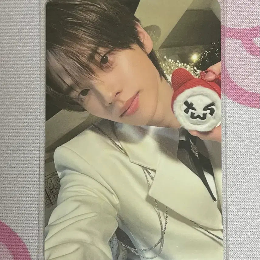 [BUNJANG] TWS Shinyu Holiday Event Photocard / 투어스 신유 홀리데이 이벤트 포토카드