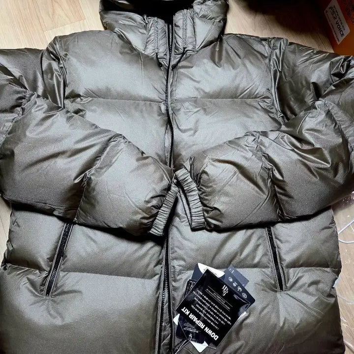 [BUNJANG] Fetch Sunday 25FW Goose Challenger Parka Khaki M / (새 상품) fetch 페치선데이 25FW 구스 챌린저 파카 카키 M